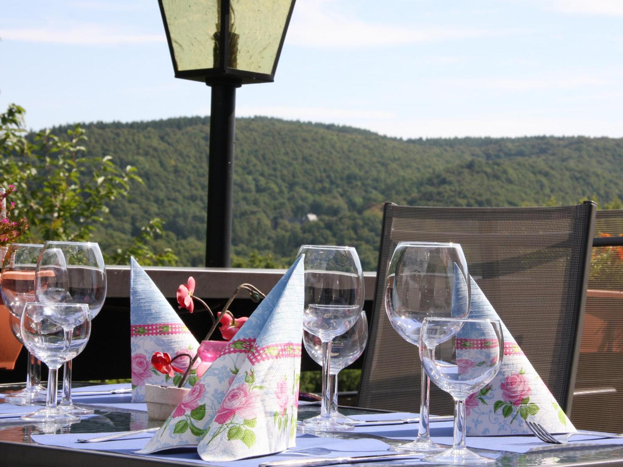 Hotel Haus Salzberg Garni Schleiden Εξωτερικό φωτογραφία